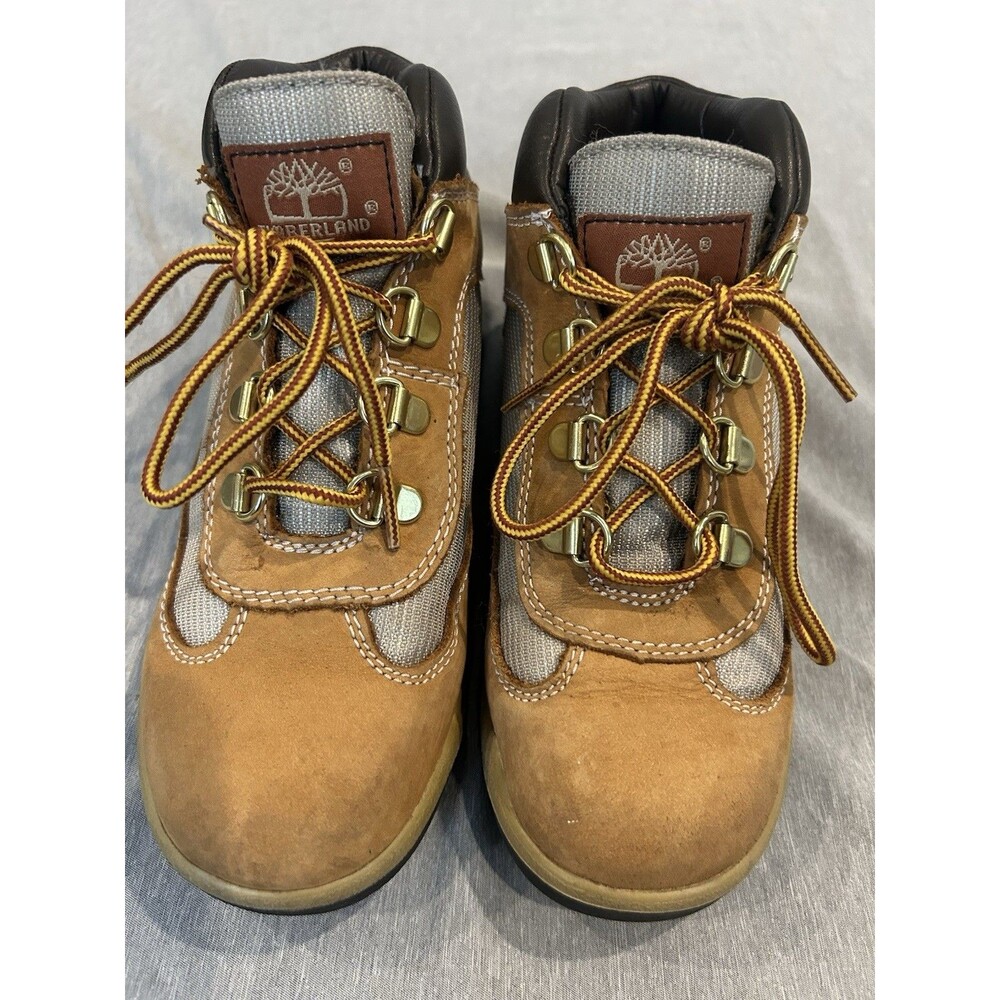 TIMBERLAND KIDS/YOUTH 6 INCH FIELD BOOTS SIZE 2